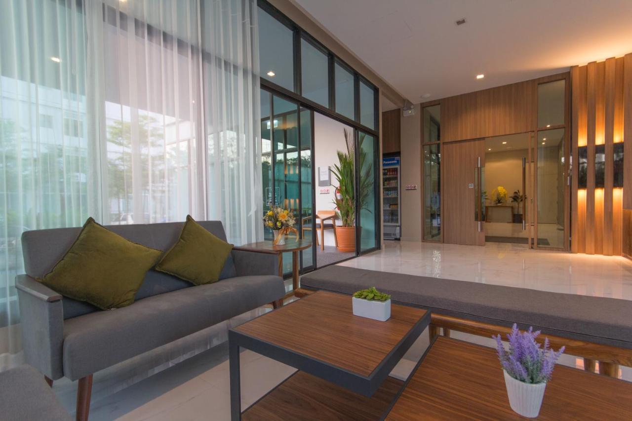 Donchan Grand Hotel Chiang Mai Luaran gambar