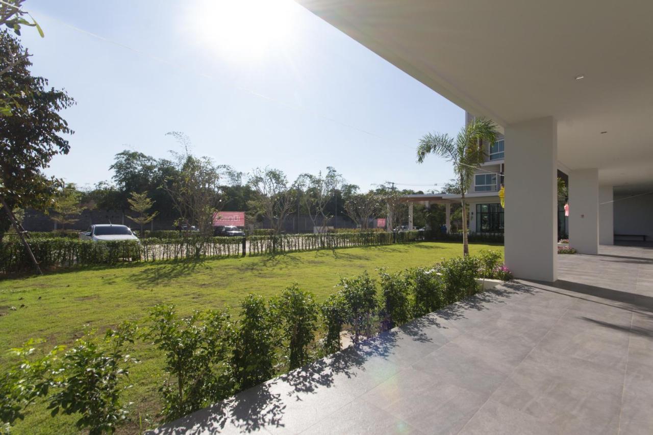 Donchan Grand Hotel Chiang Mai Luaran gambar