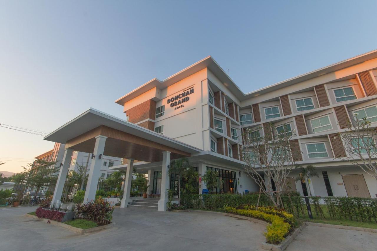 Donchan Grand Hotel Chiang Mai Luaran gambar