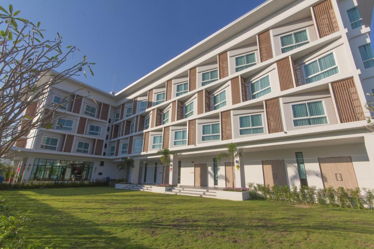 Donchan Grand Hotel Chiang Mai Luaran gambar